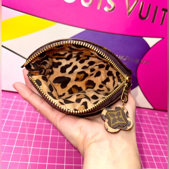 💖 LV Custom made Monogram Cosmetic Case utility pouch - Picture 5 of 13